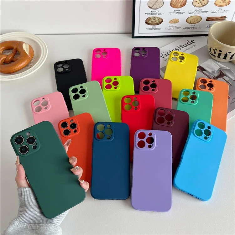 For iPhone 16 Pro Phone Back Case Scratch Resistant Silicone Mobile Cover - Black