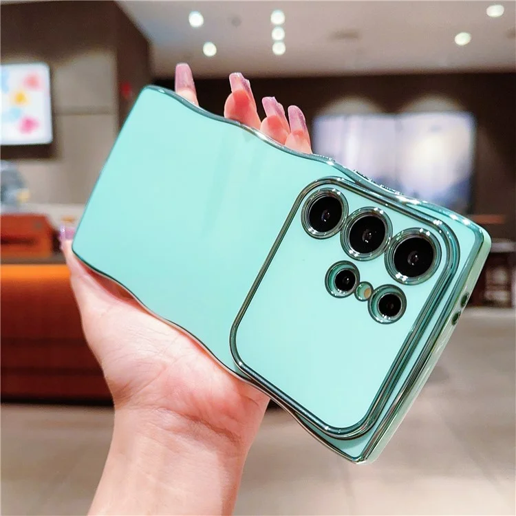 Étui pour Samsung Galaxy S25 Ultra avec cadre ondulé en TPU, protection pour l'appareil photo - Vert