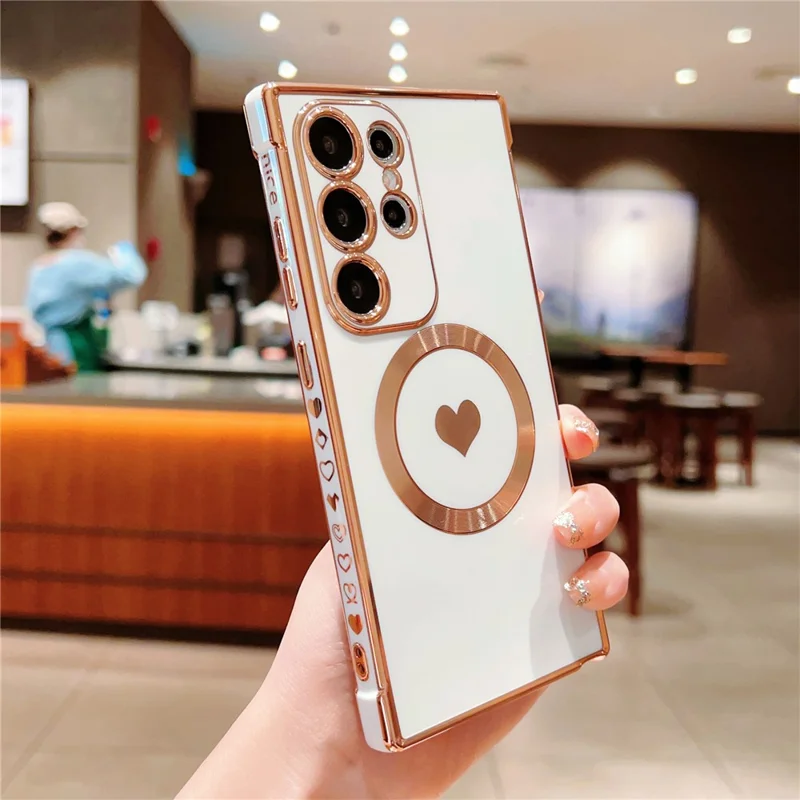 Für Samsung Galaxy S25 Ultra magnetische Hülle Elektroplattierung Soft TPU Cover mit niedlichem Liebesherz - Elfenbeinweiß