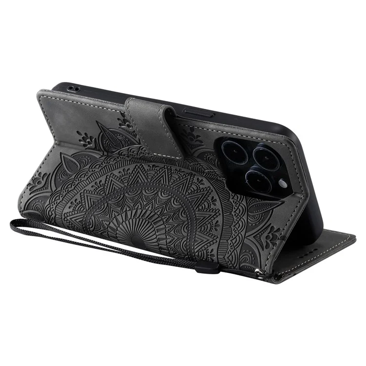 Style 018 Hülle für iPhone 13 Pro Max mit geprägtem Totem-Hautgefühl, Leder-Geldbörse - Grau