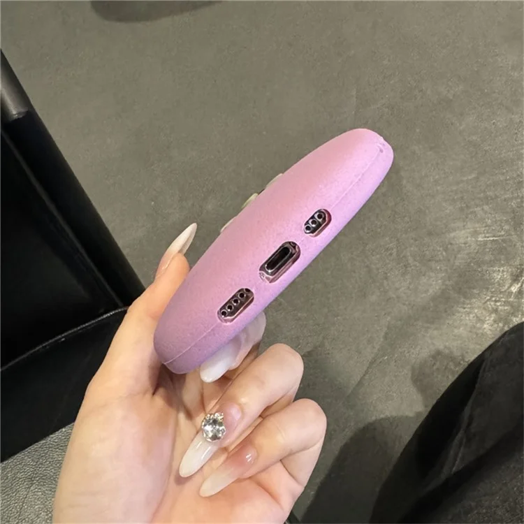 Funda para iPhone 16 Pro Max, diseño de dibujos animados con sonrisa y berenjena, de silicona suave.