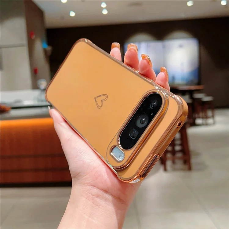 Coque pour Google Pixel 9 Pro XL, motif cœur d'amour en TPU, bordure électroplaquée - Marron