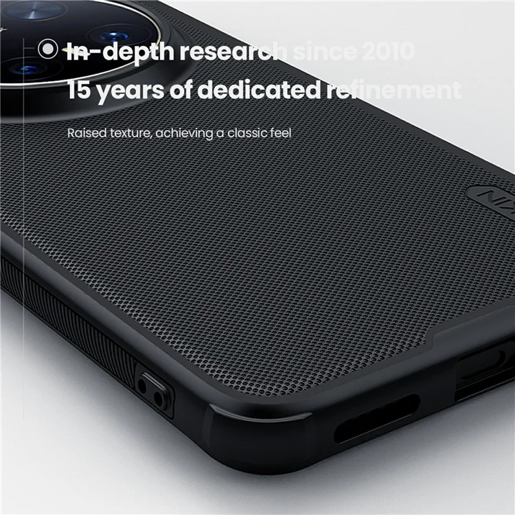 Coque Nillkin Frosted Shield Pro pour Huawei Mate 70 Pro / Mate 70 Pro+ compatible avec MagSafe, en PC+TPU.