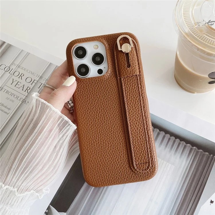Capa para iPhone 16 Pro Max com pulseira, suporte e cobertura de telefone em couro PU + PET - Marrom Escuro