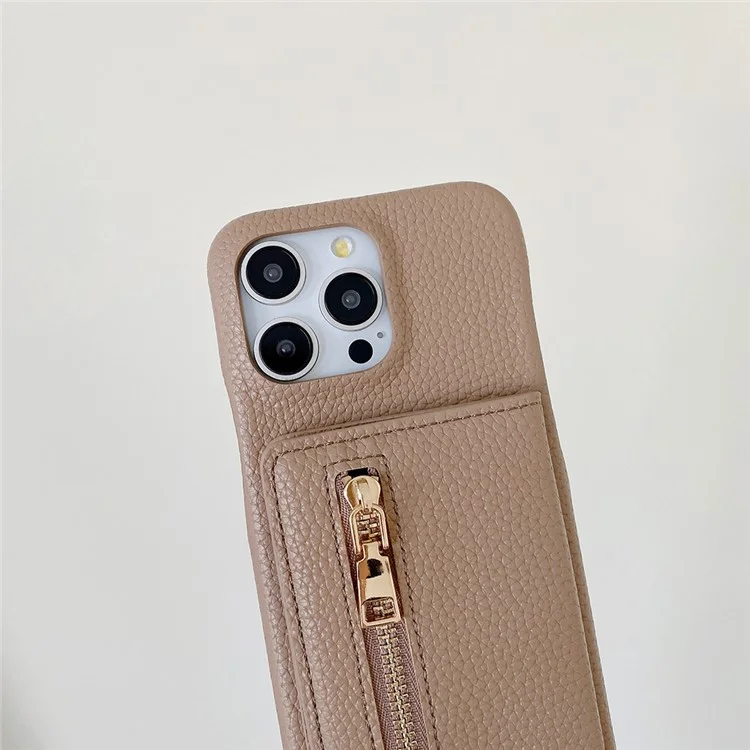 Capa para iPhone 16 Pro com slots para cartões, suporte, cobertura traseira de couro PU com bolso com zíper e alça de pulso - Marrom claro