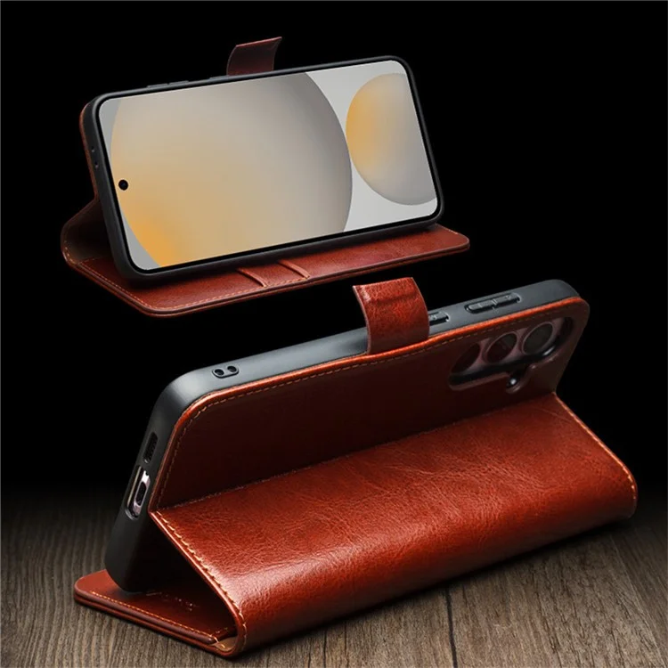 Comprar em Quantidade Capa QIALINO para Samsung Galaxy S24 FE com Porta-Cartões, Couro Genuíno de Vaca, Suporte para Celular - Marrom