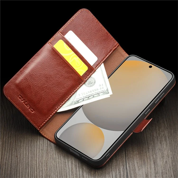 Comprar em Quantidade Capa QIALINO para Samsung Galaxy S24 FE com Porta-Cartões, Couro Genuíno de Vaca, Suporte para Celular - Marrom