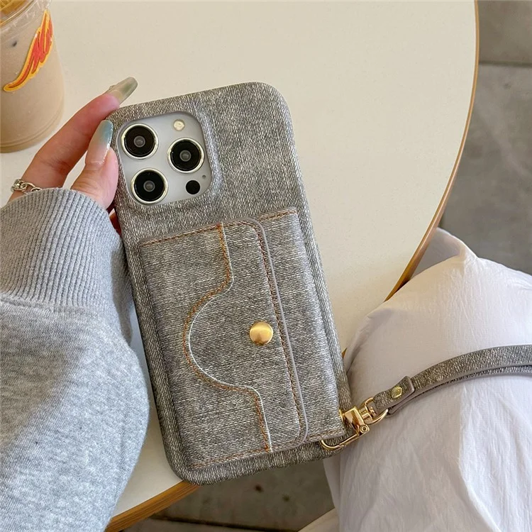 Funda para iPhone 16 Pro Max con ranuras para tarjetas, diseño de espejo, textura de tela vaquera y cuero PU con correa - Gris