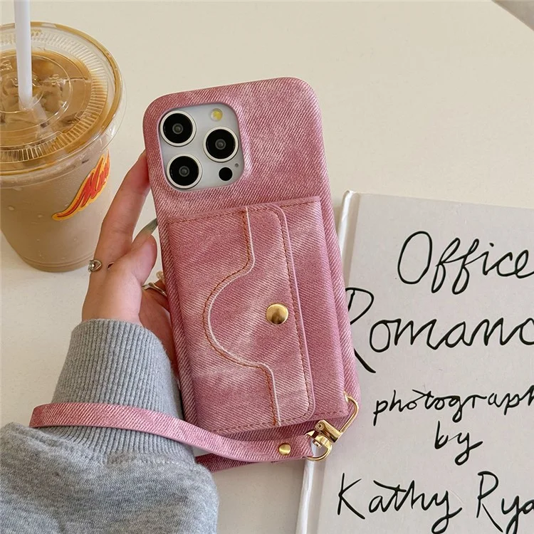 Funda para iPhone 15 Pro Max con ranuras para tarjetas, diseño de espejo, textura de tela de mezclilla y cuero sintético con correa - Rosa