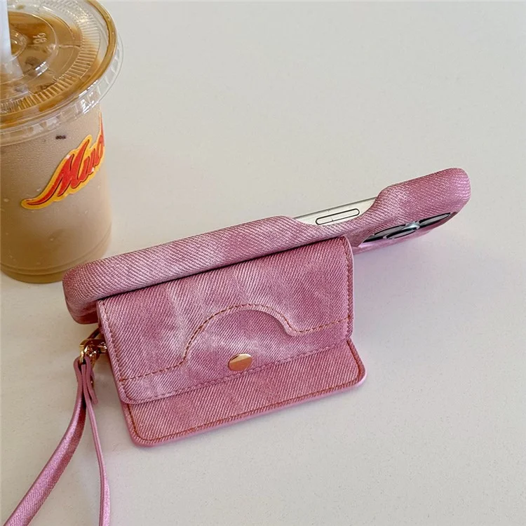 Funda para iPhone 15 Pro Max con ranuras para tarjetas, diseño de espejo, textura de tela de mezclilla y cuero sintético con correa - Rosa