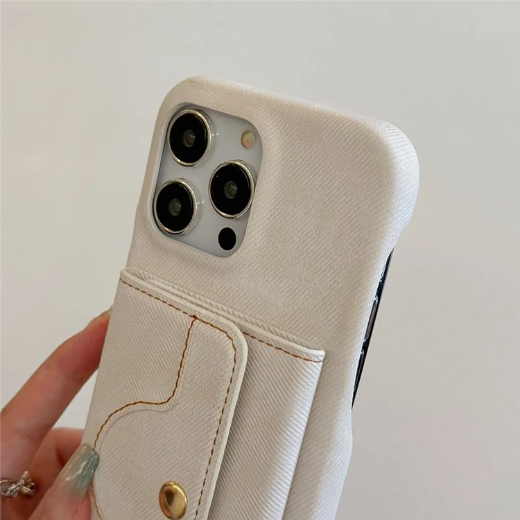 Funda para iPhone 15 Pro con ranuras para tarjetas, diseño de espejo, textura de tela vaquera y cubierta trasera de cuero PU con correa - Blanco