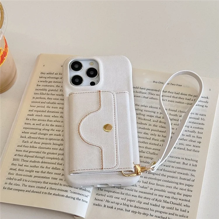 Funda para iPhone 15 Pro con ranuras para tarjetas, diseño de espejo, textura de tela vaquera y cubierta trasera de cuero PU con correa - Blanco