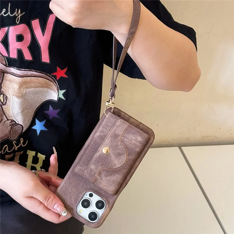 Für iPhone 14 Pro Hülle Kartenfächer Spiegel Design Jeans Tuch Textur PU Leder Rückseite mit Gurt - Hellbraun