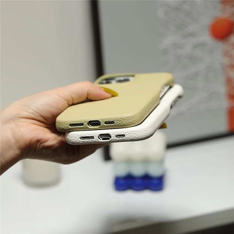 Funda para iPhone 15 Pro con textura de litchi, cubierta trasera de PU y PET - Negro