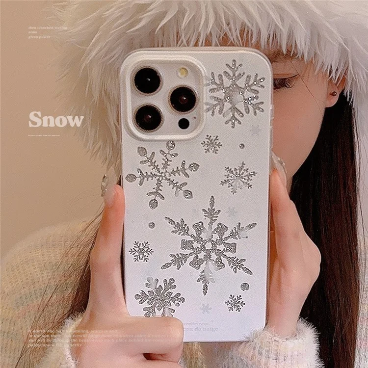 Funda para iPhone 15 Pro Max con purpurina y diseño de copos de nieve en TPU