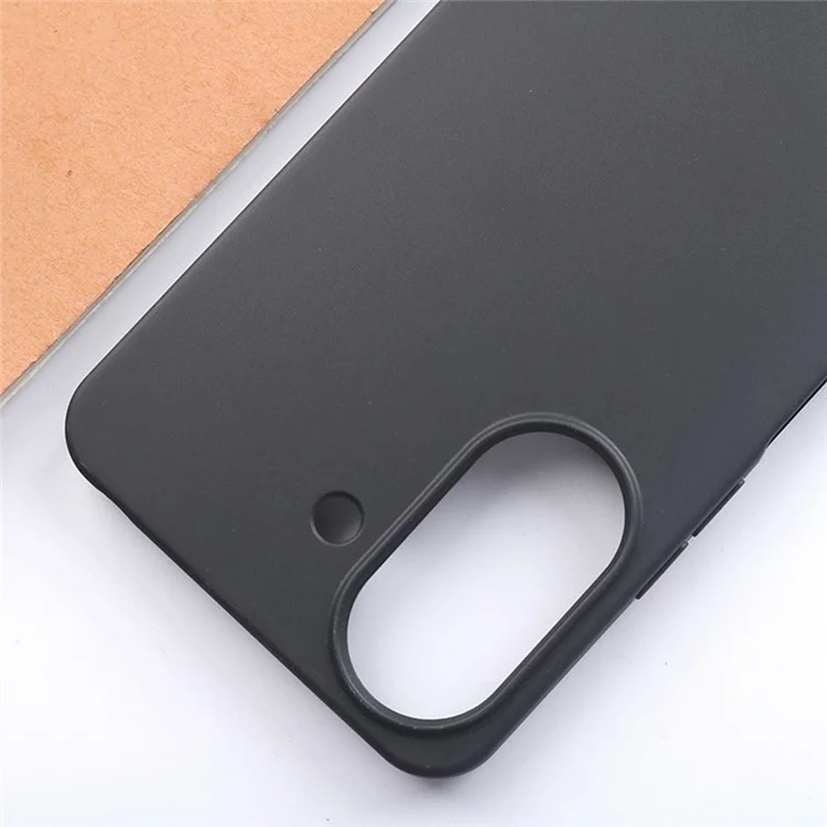 Оптовая закупка чехлов для Xiaomi Redmi 13C 4G / Poco C65 4G, ударопрочных, с матовым покрытием из ТПУ толщиной 1,2 мм.