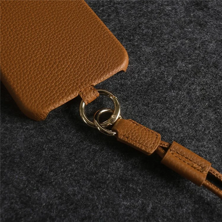 Coque pour Samsung Galaxy A25 5G (mondial) (161,0 x 76,5 x 8,3 mm) avec cordon, véritable cuir de vache, coque arrière en PC - Marron