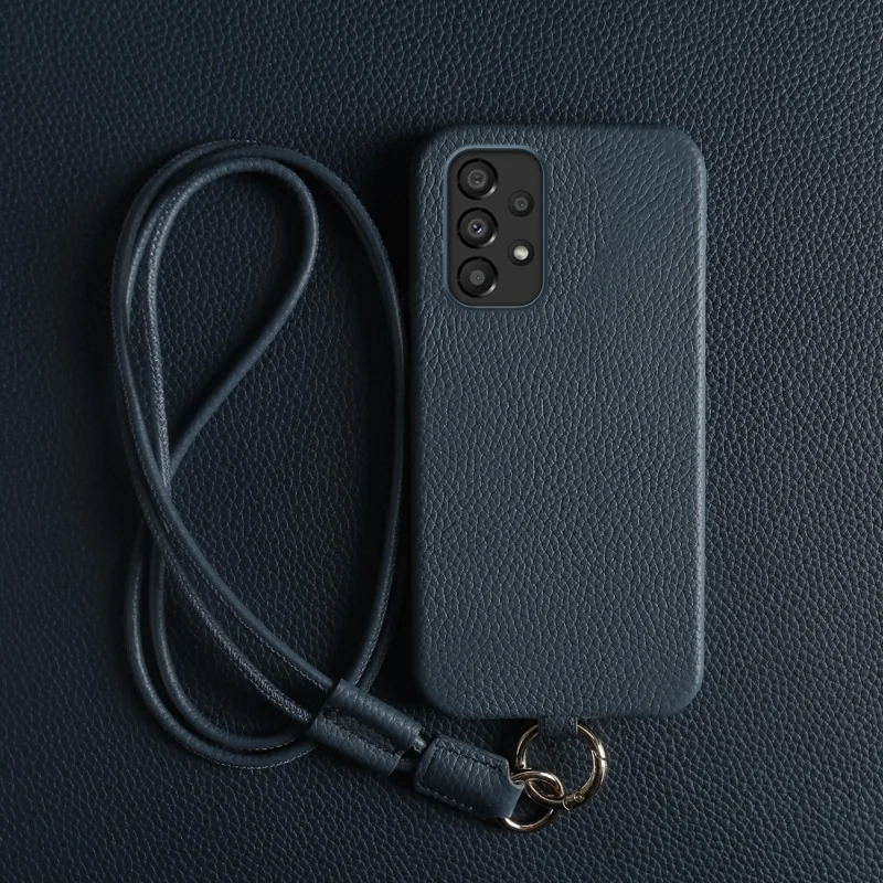 جراب لهاتف سامسونج جالكسي A33 5G مع حبل من جلد البقر الحقيقي وغطاء خلفي من مادة البولي كربونيت - أزرق