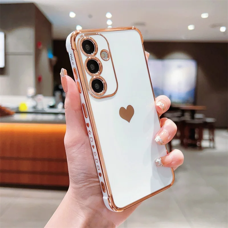 For Samsung Galaxy S24 FE Case TPU Phone Back Cover Electroplating Heart Pattern - Ivory White