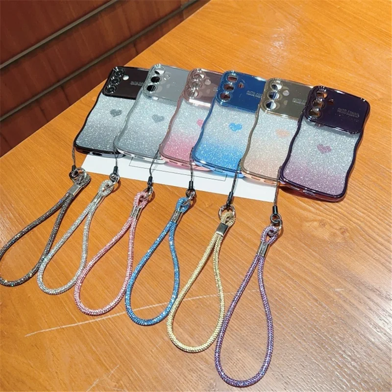 Для чехла Samsung Galaxy S24 FE с ремешком, электрохромный ТПУ-чехол для телефона, градиентный блестящий дизайн в форме сердца - золотой.