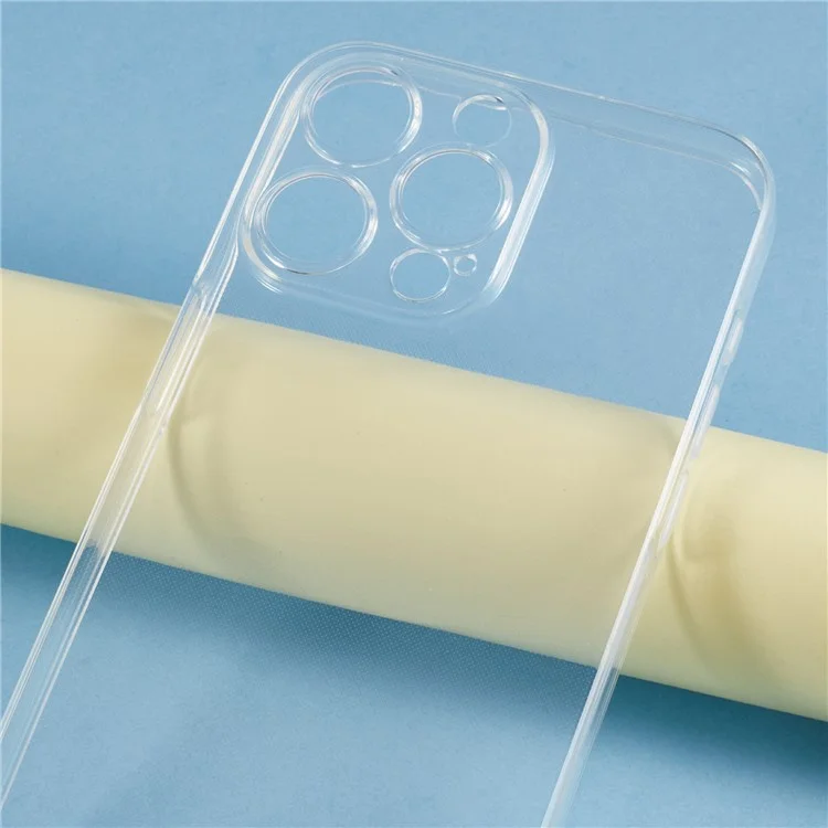 Capa para iPhone 15 Pro da UNITHIN, ultrafina de 0,7 mm, em TPU transparente, anti-queda, com recortes precisos.