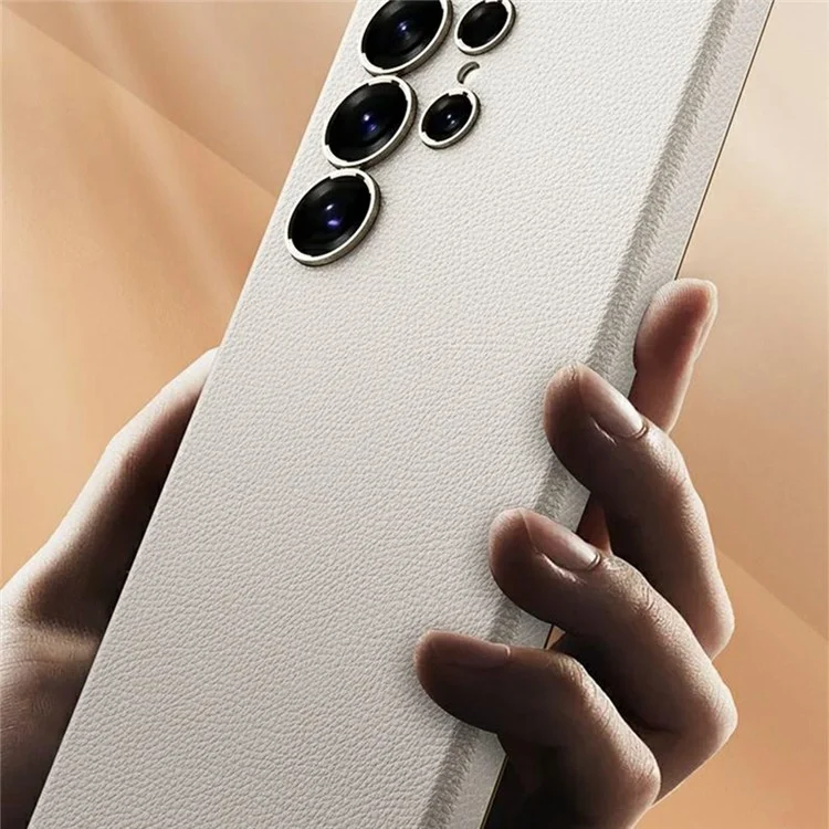 Coque pour Samsung Galaxy S23 Ultra GKK, revêtement en PU électroplaqué + PC - Texture fibre de carbone