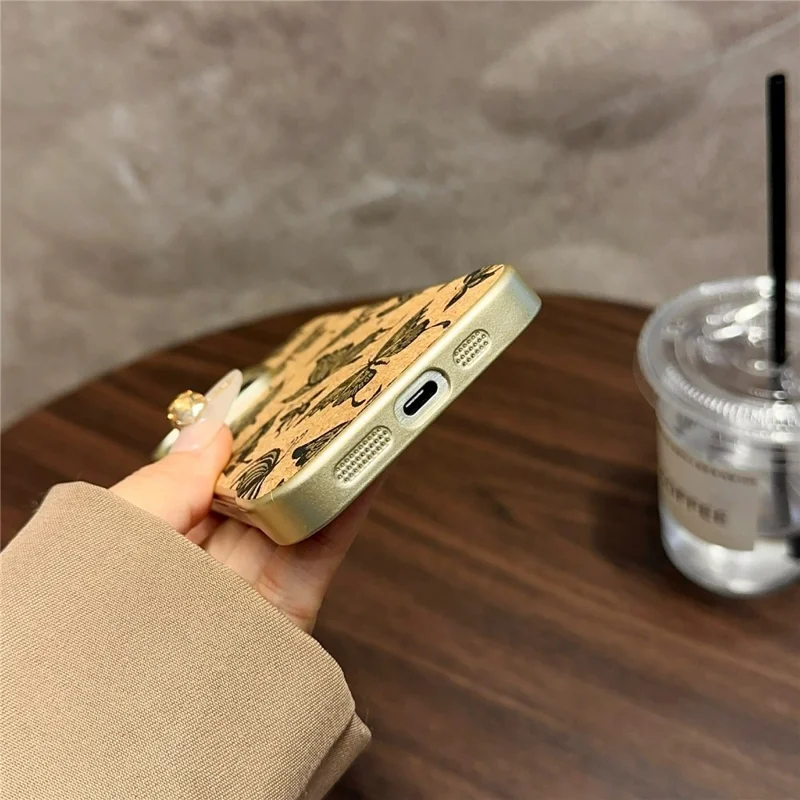 A18 For iPhone 16 Pro Max Invisible Magnetic Case Compatible with MagSafe PC Baked Paint Phone Back Cover - Christmas Floral