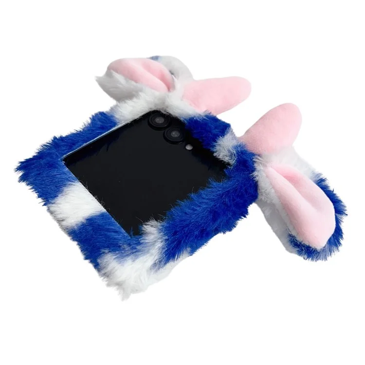 For Motorola Razr 50 5G / Razr 2024 5G Case Fluffy Cute Cow Winter Plush Inner TPU Phone Cover - Black