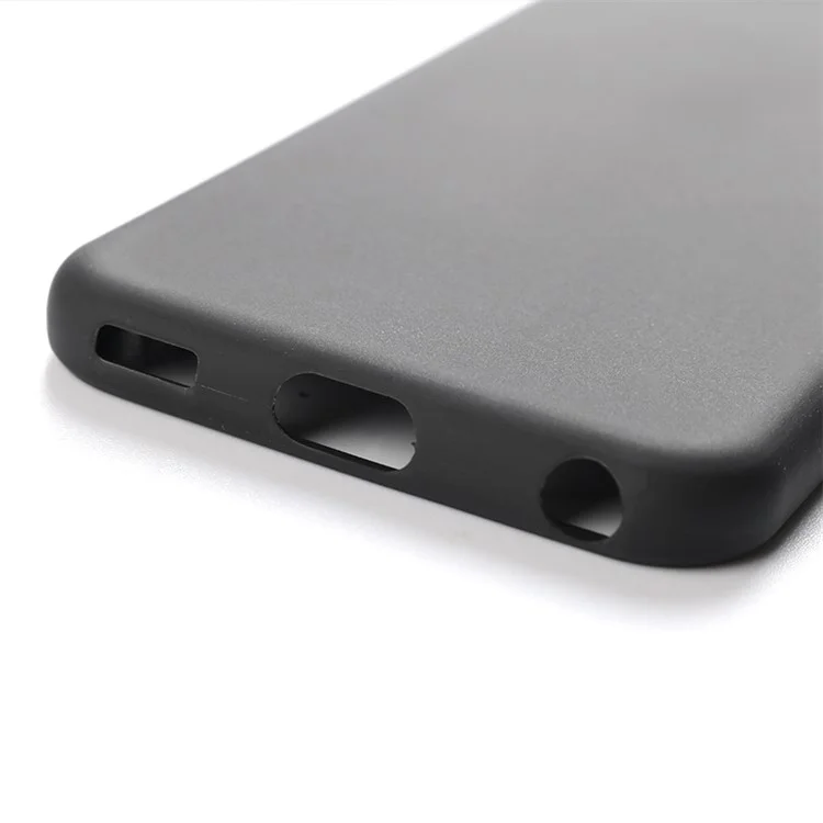 Bulk Purchasing TPU Case for iPod Touch (2019) / Touch 6 / Touch 5 Shockproof 1.2mm Matte Phone Cover