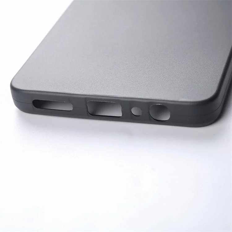 Acquisto all'ingrosso per la custodia TECNO Pova 5 4G con tagli precisi, cover per telefono in TPU opaco da 1,2 mm.