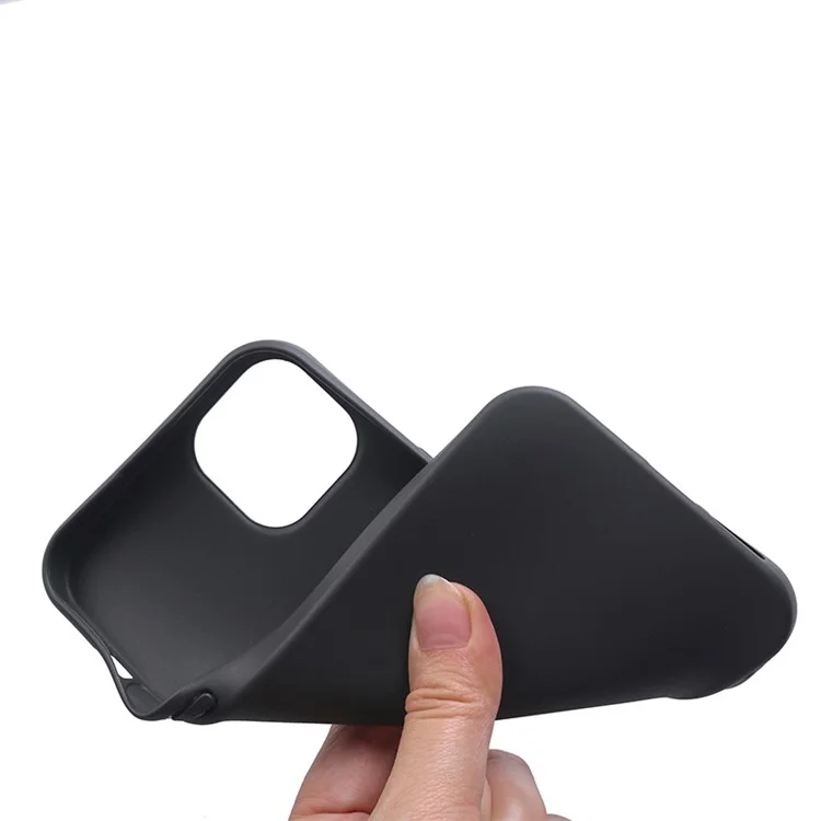 Compra al por mayor de la carcasa para iPhone 14 Plus a prueba de golpes de 1,2 mm de TPU con acabado mate