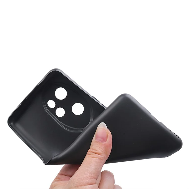Acquisto all'ingrosso di custodia per Honor 100 Pro 5G con tagli precisi, 1,2 mm TPU, cover per telefono opaca.