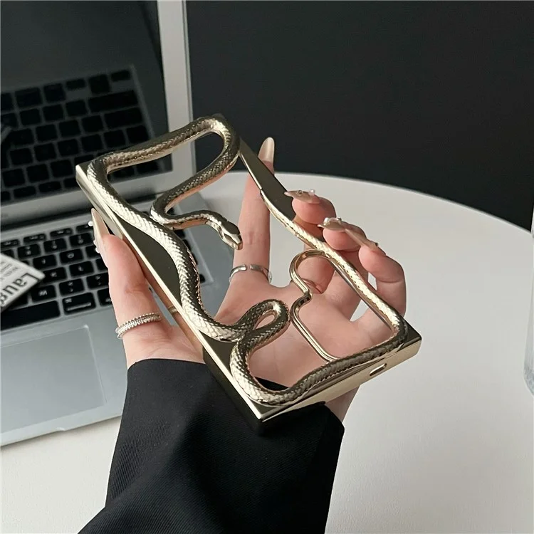 For Samsung Galaxy S22 Ultra 5G Bumper Case Hollow Snake Design TPU Phone Cover - Electroplated Gold