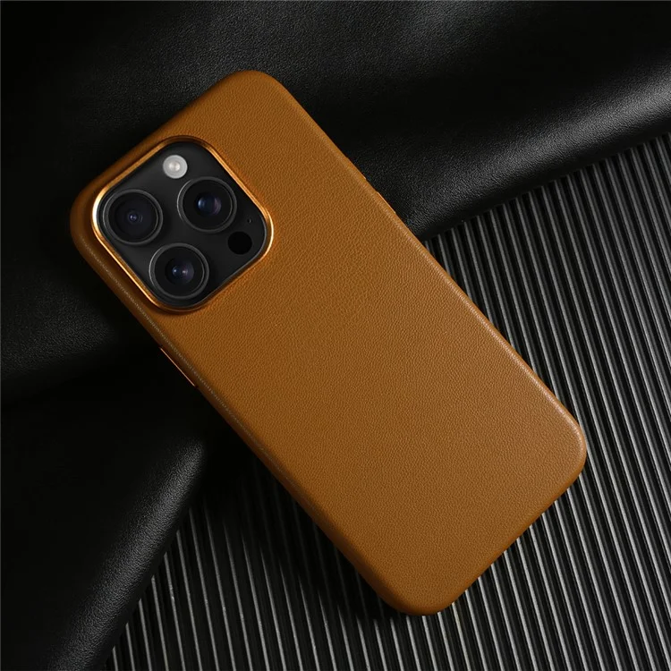 Capa Magnética Eco-Friendly para iPhone 13 Pro Max, Couro RPET para Parte Traseira do Telefone, Certificação GRS - Marrom Claro