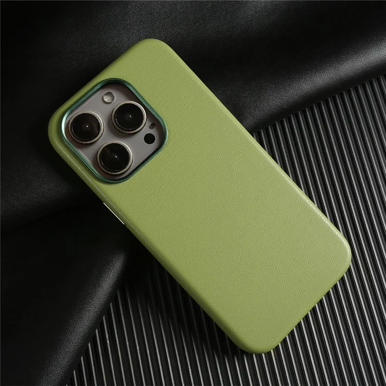 Capa Magnética Ecológica para iPhone 15 Pro em Couro RPET Certificado GRS - Verde Claro