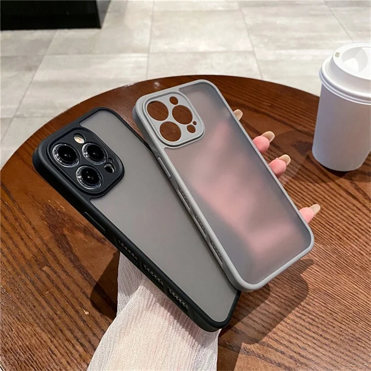 For iPhone 15 Pro Case PC + TPU Heat Dissipation Phone Back Cover Skin Touch - Black