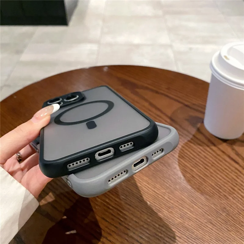 Étui pour iPhone 14 Pro Compatible avec MagSafe TPU + Peau PC Touch Mat Couverture de téléphone - Noir