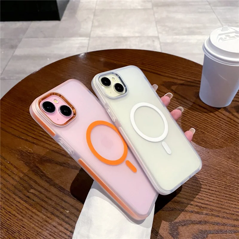 Für iPhone 15 Hülle kompatibel mit MagSafe TPU + PC transluzente matte Handyhülle - Schwarz