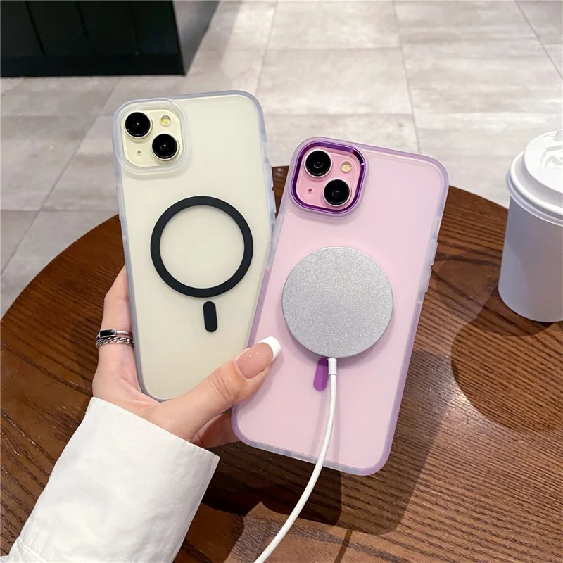 Für iPhone 15 Hülle kompatibel mit MagSafe TPU + PC transluzente matte Handyhülle - Schwarz