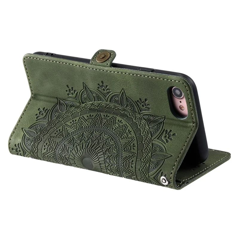 Style 016 für iPhone 16e Hülle Skin Feel Totem Geprägtes Brieftaschenleder Handyhülle - Schwarzgrün