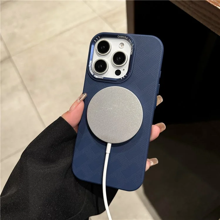 Étui pour iPhone 16 Pro Compatible avec MagSafe Cadre de Lentille Métallique Antichoc Coque de Téléphone en TPU - Café