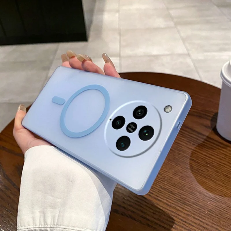 For Oppo Find X8 Pro 5G Magnetic Case Frosted PC Phone Cover with Camera Lens Protector - Blue