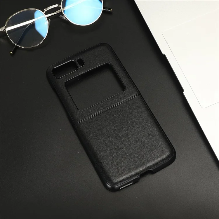 For Motorola Moto Razr 2022 5G PU Leather Coated PC Phone Shell Anti-Scratch Anti-Slip Shockproof Protective Cover - Black