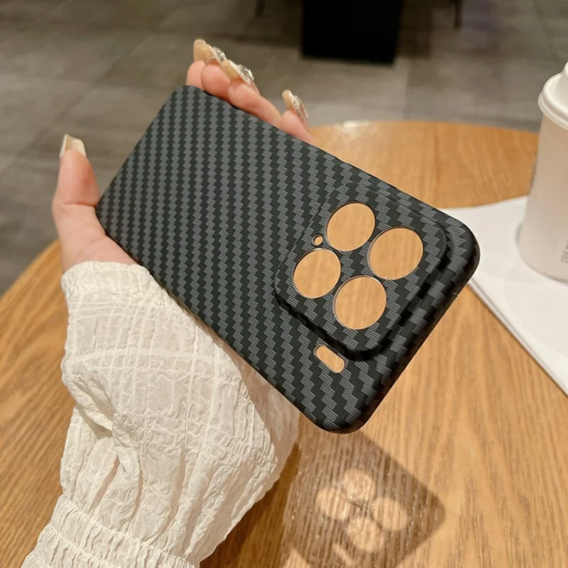 For Xiaomi 15 Case Hard PC Phone Cover Carbon Fiber Texture Drop Proof - Black  /  Green