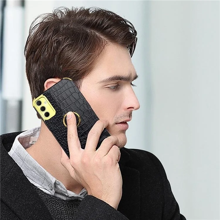 Cover per Samsung Galaxy A36 5G in TPU + PU con Supporto Pieghevole, Texture Effetto Coccodrillo e Finitura Elettroplaccata - Nero