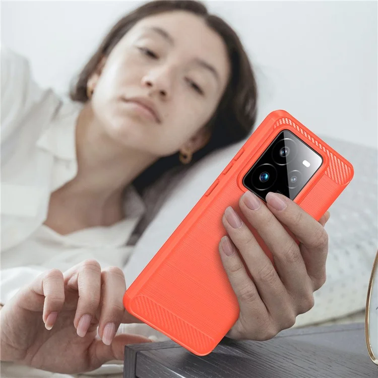 Funda para Realme GT 7 Pro 5G / GT7 Pro Racing 5G Carcasa Protectora de Teléfono con Textura de Fibra de Carbono Cepillada - Rojo