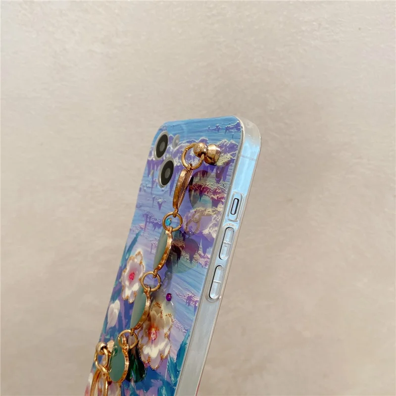 For iPhone 15 Case with Heart Strap Floral Pattern IMD TPU Phone Back Cover Rhinestone Decor - White Flower