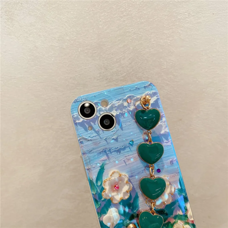 For iPhone 15 Case with Heart Strap Floral Pattern IMD TPU Phone Back Cover Rhinestone Decor - White Flower