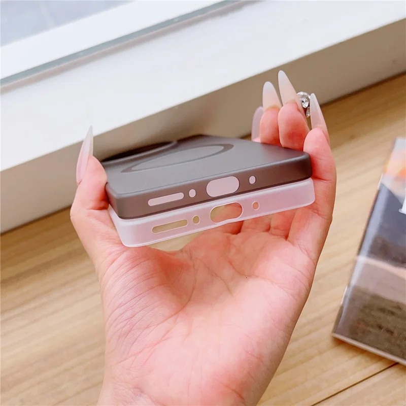 غطاء صلب من مادة البولي كربونات لهاتف OnePlus Ace 5 5G / Ace 5 Pro 5G / 13R 5G متوافق مع تقنية MagSafe، غطاء مات للهاتف - رمادي