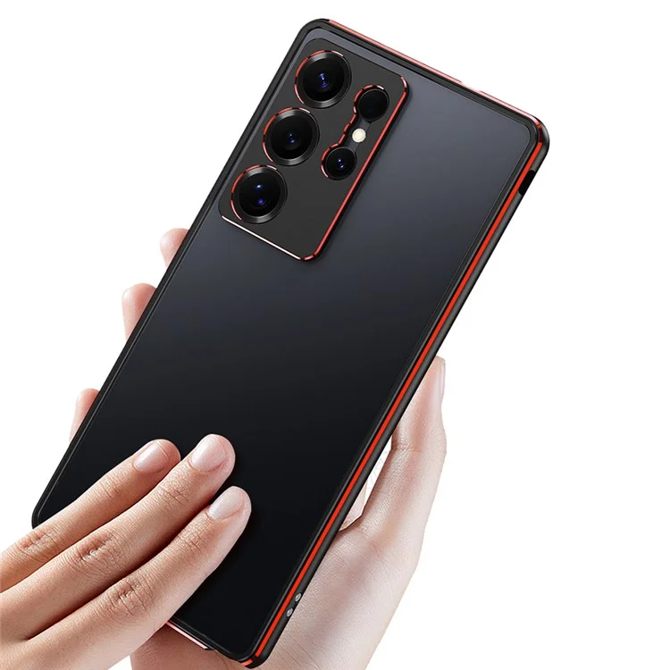 Cover Paraurti per Samsung Galaxy S25 Ultra con Cornice in Metallo e Protezione Fotocamera - Nero / Rosso